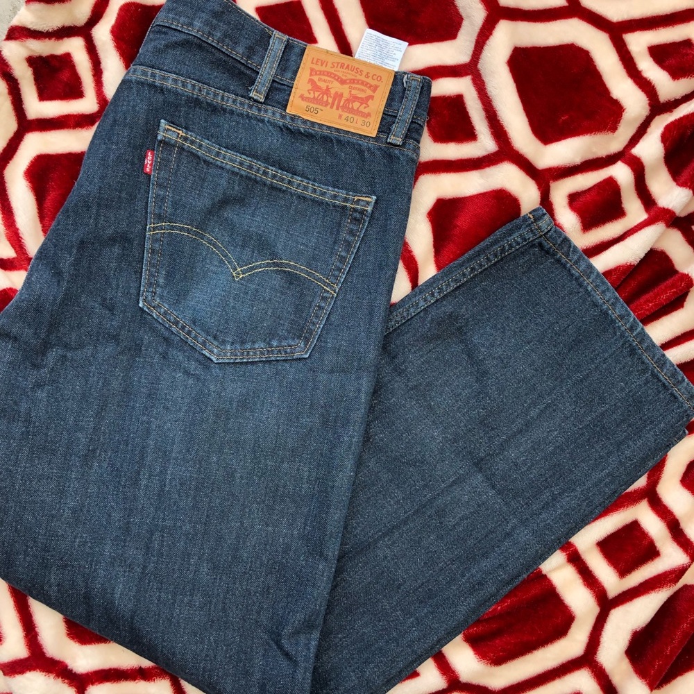 Men’s Levis 505 jeans